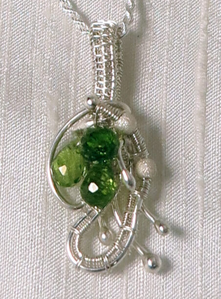 Peridot Woven Dreams necklace